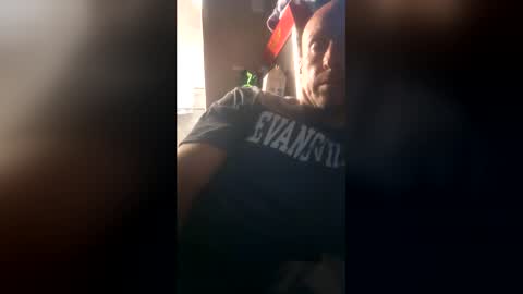 Snapshot of mr_morningstar441 chatting on 06/22/26, 10:34 mr_morningstar441 online show from 06/22/26, 10:34