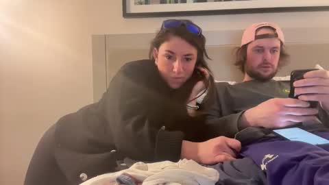 Mr  Mrs Glitter online show from 02/21/26, 11:11