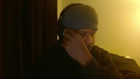 mr_nobody_100 online show from 01/11/26, 12:32