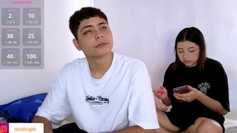 Snapshot of mr_of_nightt chatting on 12/02/25, 08:26 Daniel and Sara online show from 12/02/25, 08:26