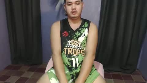 mr_olivercummerx online show from 12/18/25, 02:28