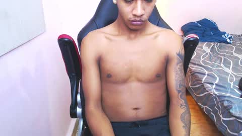 mr_stiven_ online show from 01/05/25, 05:20