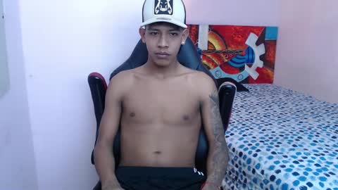 mr_stiven_ online show from 01/15/25, 03:33