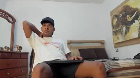 mr_stiven_ online show from 03/03/26, 02:28