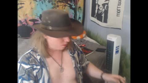 Snapshot of mr_strawberry chatting on 04/06/26, 06:42 mr_strawberry online show from 04/06/26, 06:42