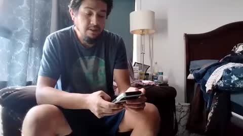 Snapshot of mr_wick93 chatting on 10/03/25, 06:27 mr_wick93 online show from 10/03/25, 06:27