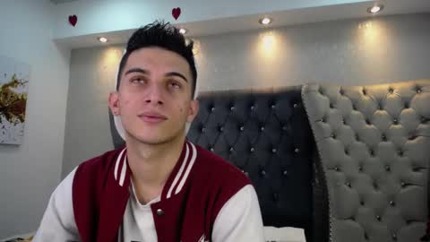 Snapshot of mr_williseo chatting on 02/26/25, 08:11 williseo online show from 02/26/25, 08:11