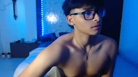 yisuz online show from 05/19/26, 06:47