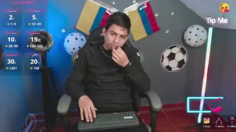 Snapshot of mralpha_latino chatting on 06/21/26, 07:11 Alpha LATINO online show from 06/21/26, 07:11