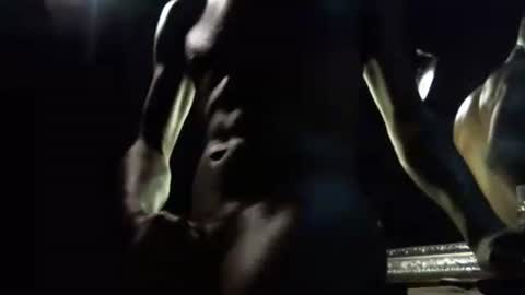 Snapshot of mrbigdiq chatting on 01/08/25, 03:40 MrBigDiQ1 online show from 01/08/25, 03:40