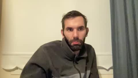 Snapshot of mrbiggdickk54 chatting on 12/01/24, 05:35 mrbiggdickk54 online show from 12/01/24, 05:35