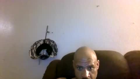 mrbiggs1077777 online show from 11/14/25, 10:18