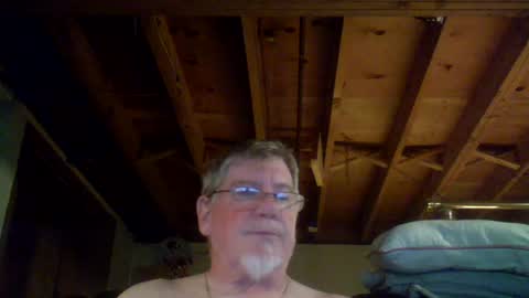 Snapshot of mrblade666 chatting on 06/28/26, 12:55 mrblade666 online show from 06/28/26, 12:55