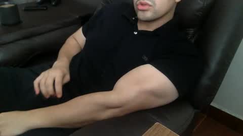 Snapshot of mrbree chatting on 03/31/26, 04:51 Mr Bree online show from 03/31/26, 04:51