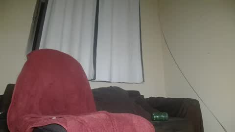 Snapshot of mrbrown_strong chatting on 05/27/26, 01:57 mr brown online show from 05/27/26, 01:57
