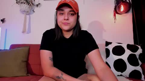 Laura online show from 01/17/26, 01:10