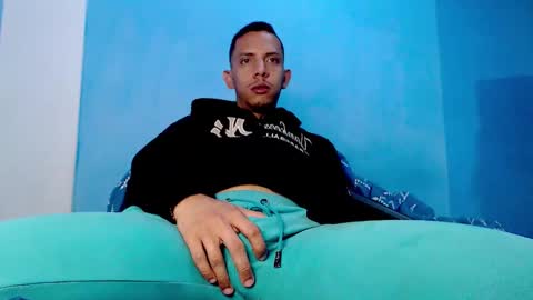 Christtofer online show from 01/12/26, 01:16