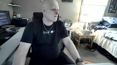 Snapshot of mrclean_55 chatting on 02/23/26, 04:48 MrClean55 online show from 02/23/26, 04:48