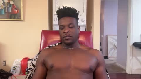 Snapshot of mrdaddyblackni9e chatting on 11/13/25, 12:48 Daddy Nine online show from 11/13/25, 12:48