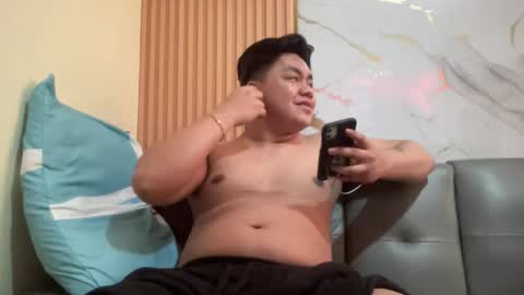 Snapshot of mrdesirexxx chatting on 03/07/26, 01:24 MrDesireexxx online show from 03/07/26, 01:24