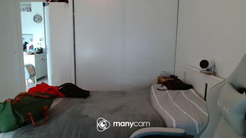 Snapshot of mrdr000 chatting on 05/03/26, 03:18 mrdr000 online show from 05/03/26, 03:18