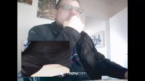 Snapshot of mrduplo1975 chatting on 02/20/26, 09:54 MrJohnsen1975 online show from 02/20/26, 09:54