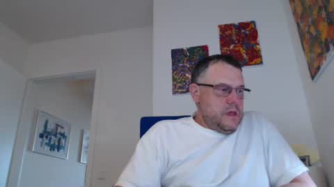 Snapshot of mrduplo1975 chatting on 08/06/26, 02:19 MrJohnsen1975 online show from 08/06/26, 02:19