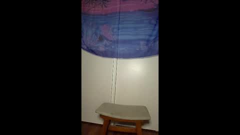 Snapshot of mremy chatting on 04/23/26, 06:03 Rem M online show from 04/23/26, 06:03