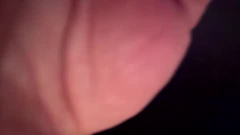 Snapshot of mreric_210 chatting on 10/11/25, 04:12 mreric_210 online show from 10/11/25, 04:12