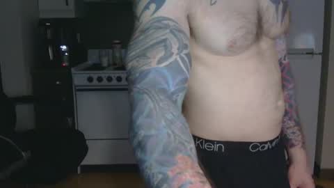 Snapshot of mrf388 chatting on 04/06/26, 07:53 IwantU2WatchME online show from 04/06/26, 07:53