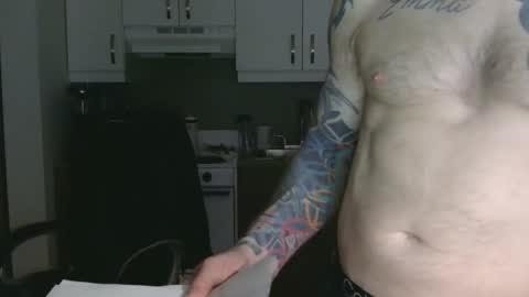 Snapshot of mrf388 chatting on 04/07/26, 06:03 IwantU2WatchME online show from 04/07/26, 06:03