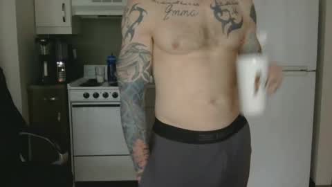 Snapshot of mrf388 chatting on 04/13/26, 02:22 IwantU2WatchME online show from 04/13/26, 02:22