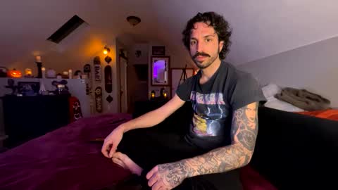 Snapshot of mrfanceypants chatting on 01/13/26, 06:40 mrfanceypants online show from 01/13/26, 06:40