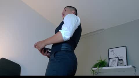 Mr Fox online show from 11/14/25, 07:45