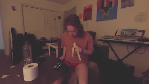 Snapshot of mrgoldtouch chatting on 04/07/26, 05:41 Ian online show from 04/07/26, 05:41