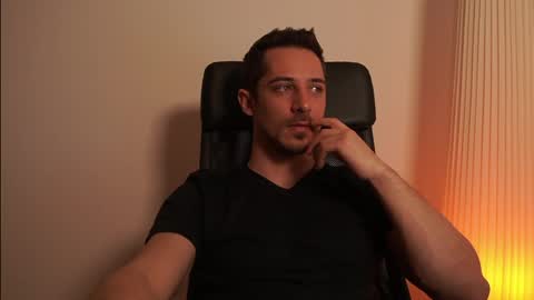 juan luis online show from 03/24/26, 08:03