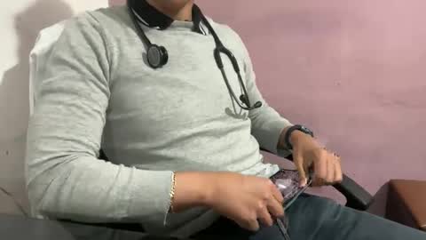 Snapshot of mrheartsoul chatting on 04/02/26, 03:04 MrHeart online show from 04/02/26, 03:04