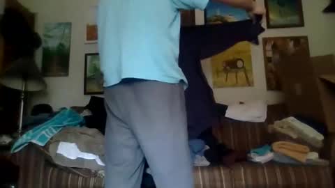 Snapshot of mrhollar chatting on 12/21/25, 02:46 mrhollar online show from 12/21/25, 02:46