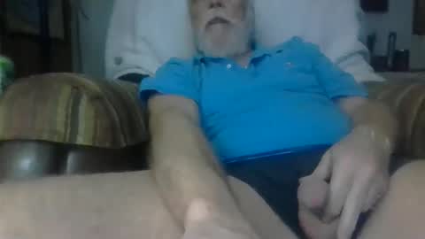 Snapshot of mrhollar chatting on 01/07/26, 11:51 mrhollar online show from 01/07/26, 11:51