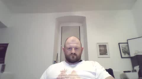 Snapshot of mrhotsex69 chatting on 04/09/26, 12:32 mrhotsex69 online show from 04/09/26, 12:32