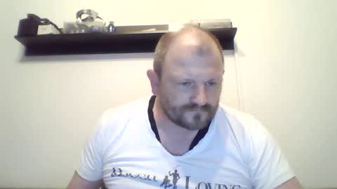 Snapshot of mrhotsex69 chatting on 06/20/26, 04:04 mrhotsex69 online show from 06/20/26, 04:04