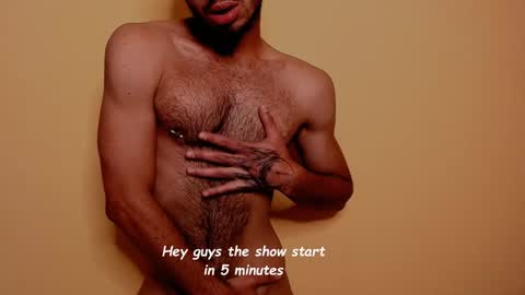 Snapshot of mrj9921 chatting on 12/13/24, 09:35 Juan online show from 12/13/24, 09:35