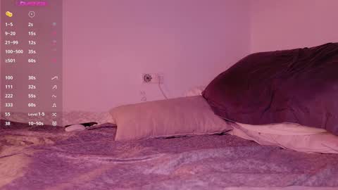 Snapshot of mrj9921 chatting on 01/28/25, 07:43 Juan online show from 01/28/25, 07:43