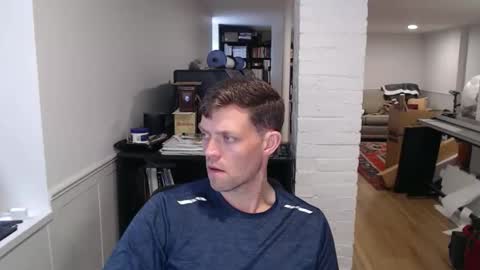 Snapshot of mrkenridge chatting on 04/15/26, 05:31 mrkenridge online show from 04/15/26, 05:31