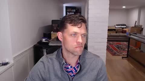 Snapshot of mrkenridge chatting on 04/27/26, 02:37 mrkenridge online show from 04/27/26, 02:37