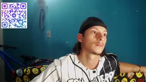 Snapshot of mrkingsaintx chatting on 06/21/26, 08:50 DEIVI online show from 06/21/26, 08:50