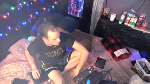 Snapshot of mrkinksized chatting on 01/19/25, 07:36 MrKinkSized online show from 01/19/25, 07:36