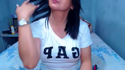 Snapshot of mrladybunnycock chatting on 10/25/25, 02:41 mrladybunnycock online show from 10/25/25, 02:41