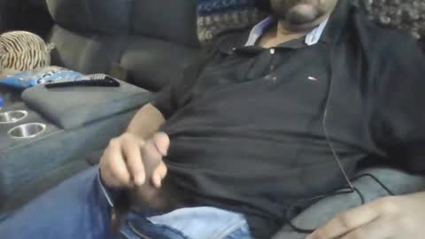 Snapshot of mrlove198 chatting on 02/22/26, 06:46 mrlove198 online show from 02/22/26, 06:46