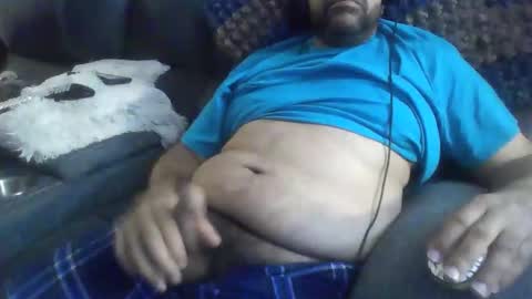 Snapshot of mrlove198 chatting on 02/27/26, 06:02 mrlove198 online show from 02/27/26, 06:02